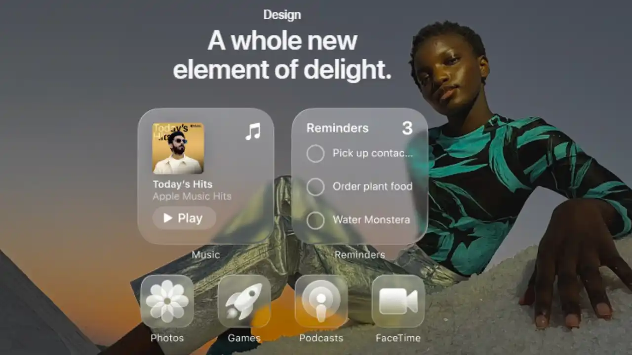 iPhone की स्क्रीन पर iOS 26.2 Beta Features का नया Lock Screen Liquid Glass स्लाइडर, Reminders और Podcasts ऐप के अपडेट्स दिखाते हुए इमेज।