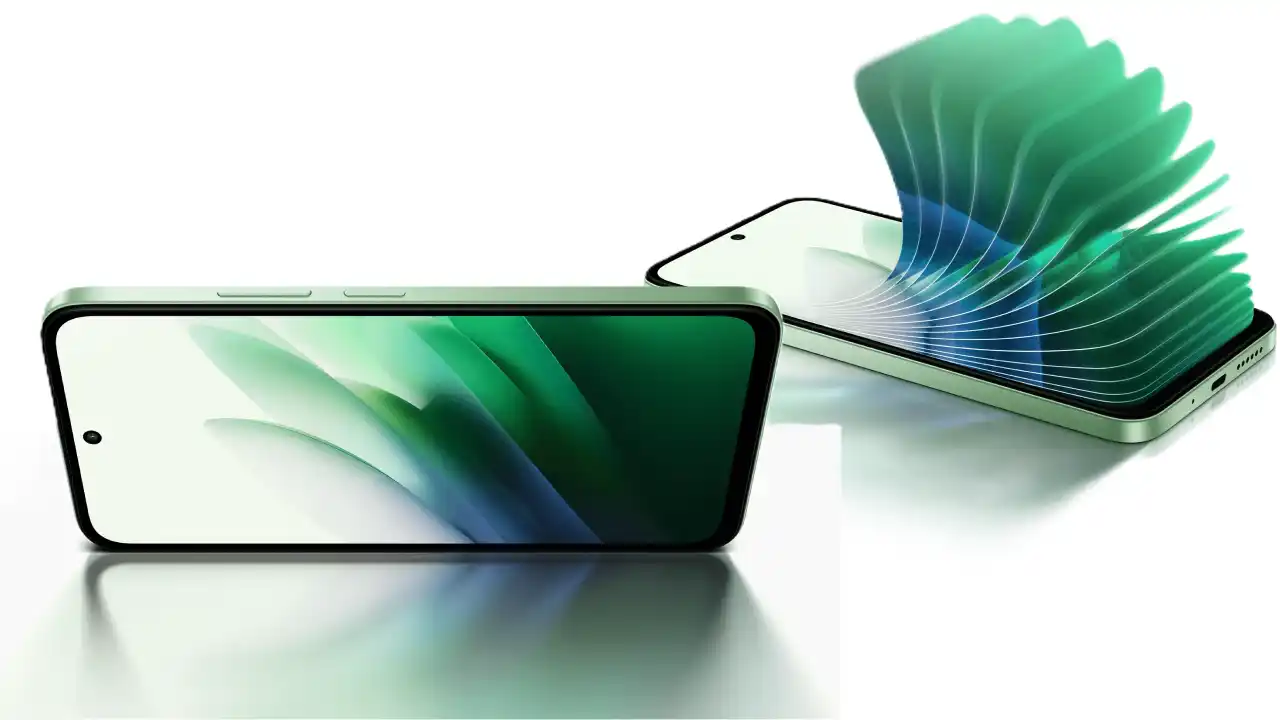 Xiaomi Redmi Note 15 Pro Plus स्मार्टफोन का काल्पनिक रेंडर, जिसके स्क्रीन पर 'लॉन्चिंग जनवरी 2026' और अनुमानित भारतीय कीमत दिख रही है।