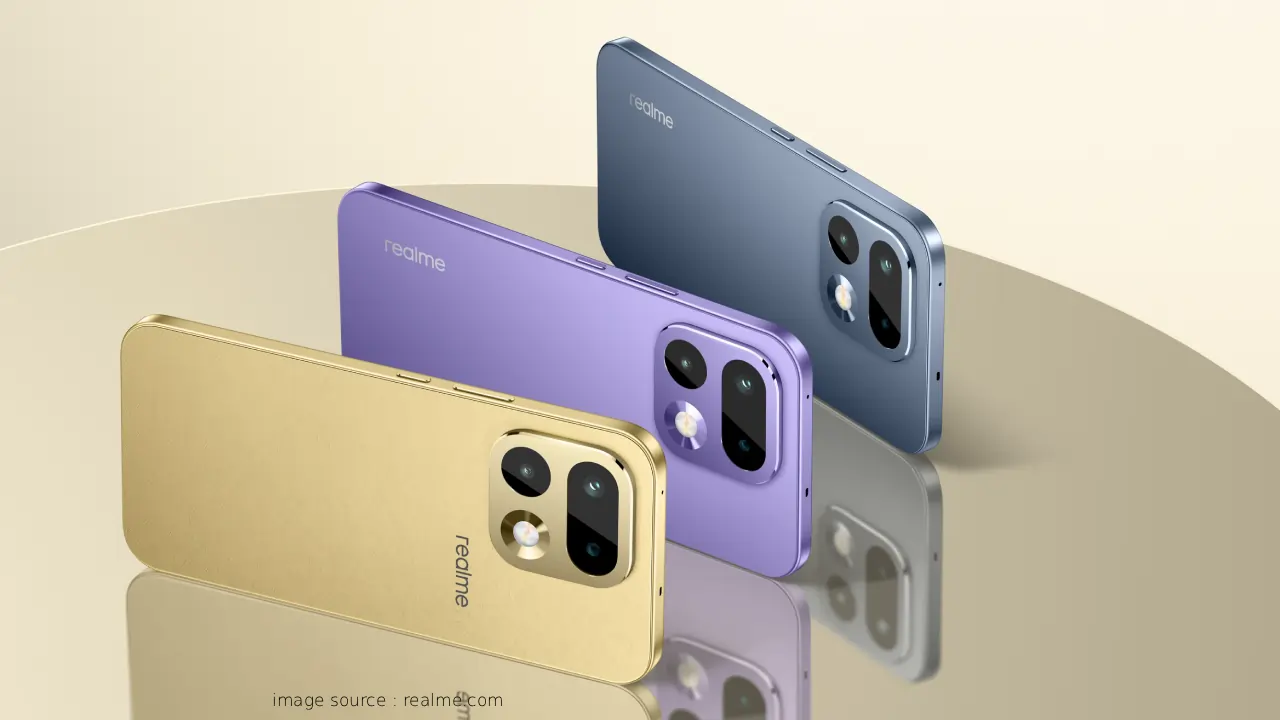 Realme 16 5G Phone का रेंडर: 7000mAh बैटरी, Dimensity 6400 चिपसेट और 50MP कैमरा के साथ फ्लैट डिज़ाइन वाला मिड-रेंज 5G स्मार्टफोन, वियतनामी रिटेलर लिस्टिंग से लीक स्पेसिफिकेशन्स।