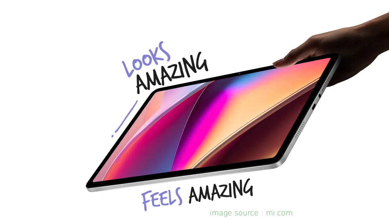 रेडमी पैड 2 प्रो 5G टैबलेट का फीचर-रिच इमेज: 12.1-इंच 2.5K 120Hz डिस्प्ले, स्लिम मेटल बॉडी, क्वाड स्पीकर्स और 12000mAh बैटरी के साथ साइड-बाय-साइड तुलना तालिका दिखाते हुए।