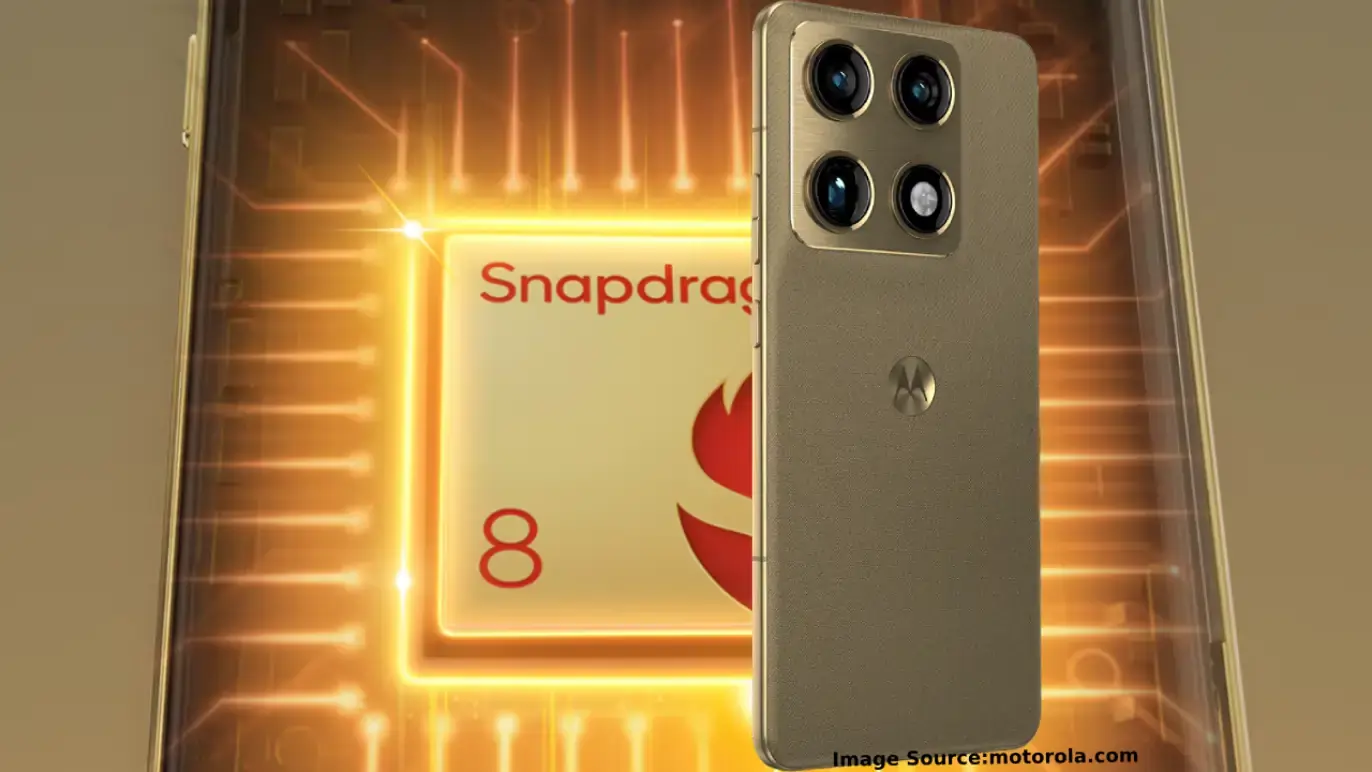 70 हज़ार में Motorola Signature Price बनाम 35 हज़ार Realme GT 8 Pro: स्मार्टफोन स्पेक्स तुलना चार्ट, प्रोसेसर, कैमरा, बैटरी और कीमतों का ग्राफिकल विश्लेषण।